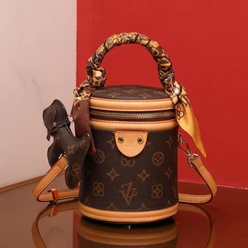 2023 Луксозна дизайнерска чанта LU Bucket чанта, дамска чанта през рамо, подарък кутия, чанта през рамо, точно копие на