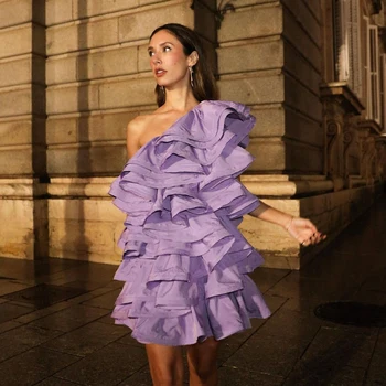 2023 Нови дизайнерски многослойни вечерни рокли с волани с едно рамо мини дължина, женски премяна за рожден Ден, сшитое на Поръчка в сгъвката на