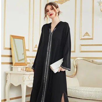 Арабия 2022-Секси черна рокля-халат за баня с V-образно деколте, мюсюлмански халат за баня с качулка, ближневосточное рокля, дълга ежедневно облекло, Пола с бродерия и раздвоением