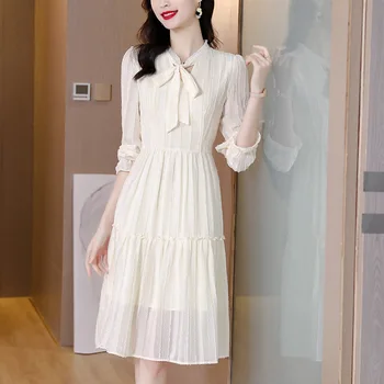 Годишният темперамент 2023, Елегантна бяла коприна рокля с дълги ръкави и V-образно деколте, секси, модерно рокля, летни офис рокли в корейски стил за една дама