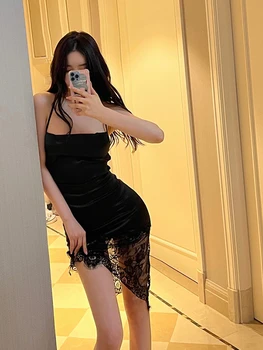 Женствена рокля на спагети презрамки 2023, Ново модно дантелено секси рокля с отворен гръб, Луксозно елегантна черна рокля с дължина до коляното