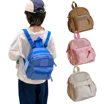 Новата училищна чанта за детска градина, модерен, лесен детска раница за момчета и момичета, леки малки чанти, обикновена корейски раници за пътуване на открито